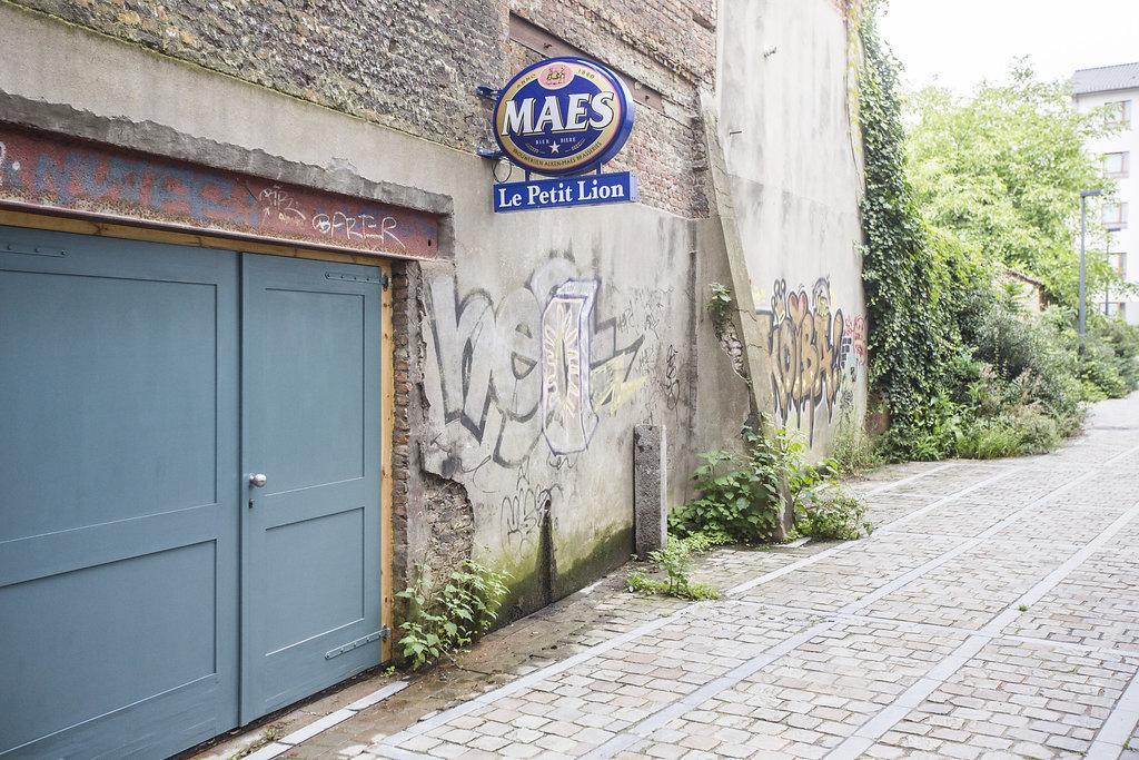 Les Chambres Du Petit Lion - Brussels — Fotos 1